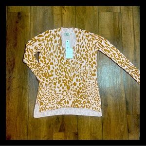 Pink printed V neck sweater